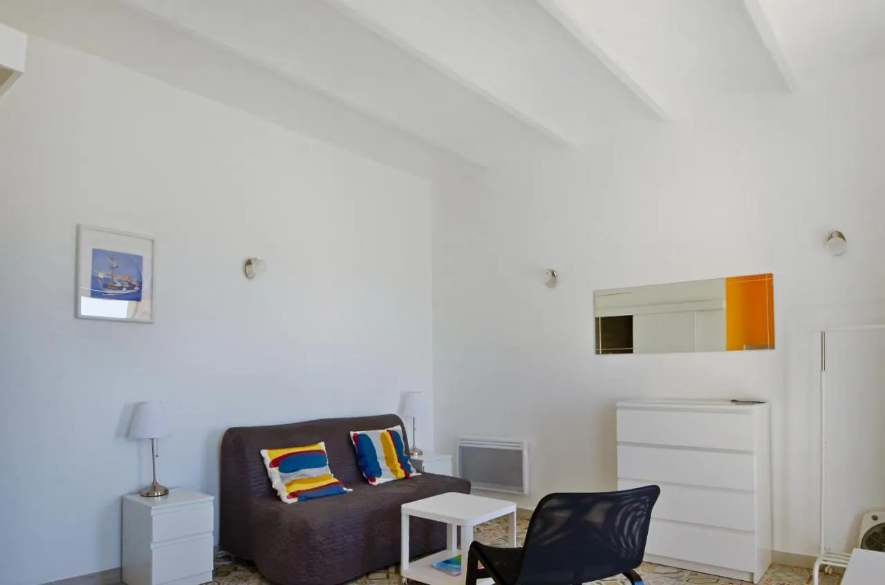 Appartement Le petit Malmousque à Marseille 0*,  France